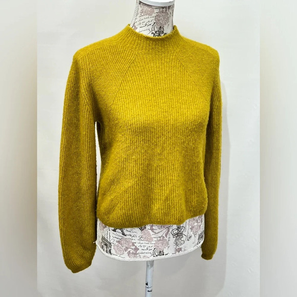 BANANA REPUBLIC Mustard yellow mock neck ribbed crop sweater size S - Picture 8 of 13